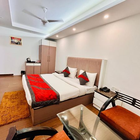 Hotel The Gold Inn - Karol Bagh Delhi エクステリア 写真