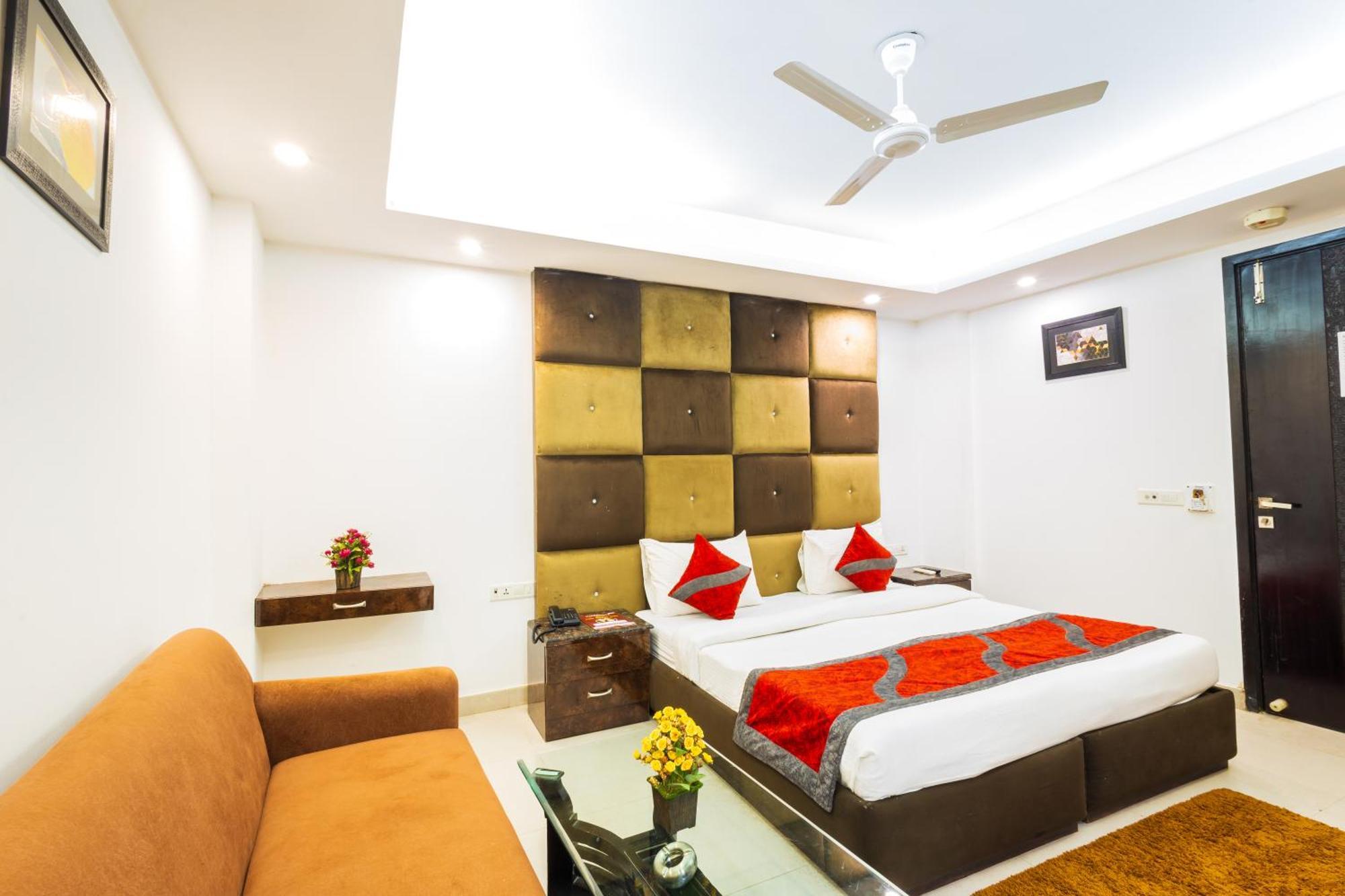 Hotel The Gold Inn - Karol Bagh Delhi エクステリア 写真