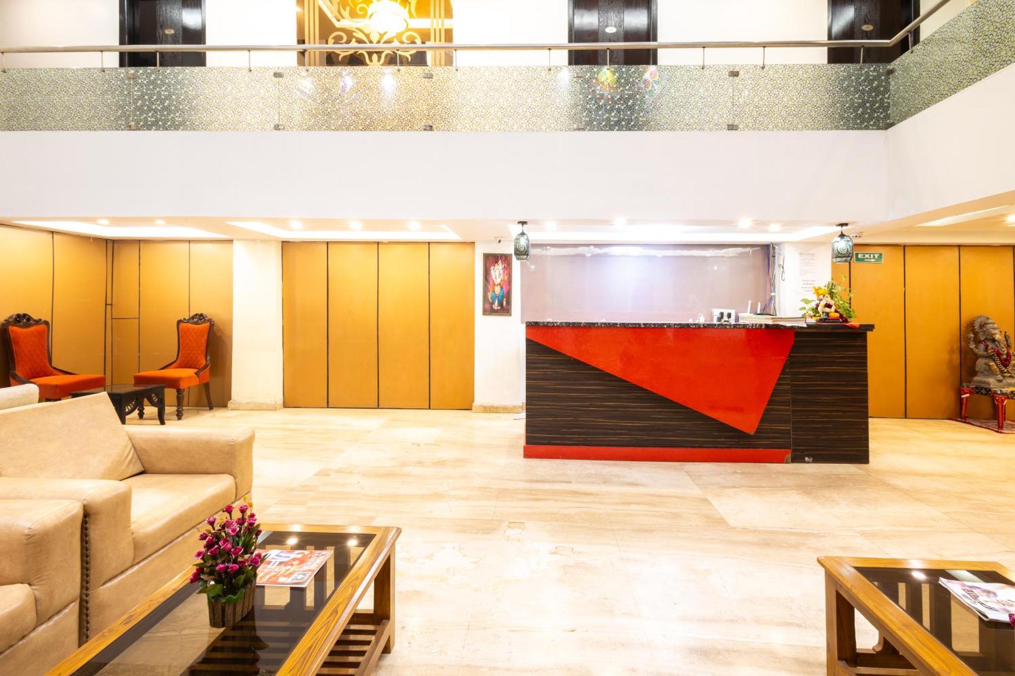 Hotel The Gold Inn - Karol Bagh Delhi エクステリア 写真